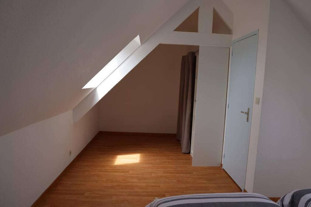 Logement Au Centre Du Conquet Bagian luar foto